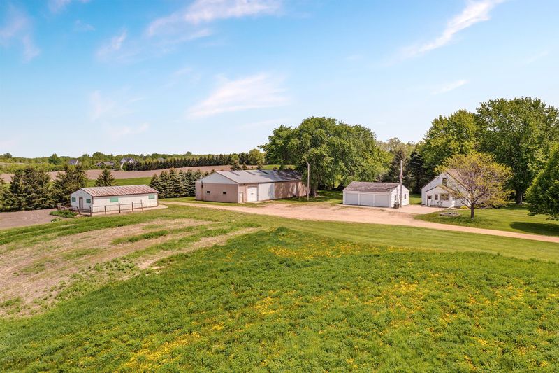 7406 217th St E, Lakeville, MN 55044