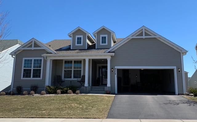 8358 Cottonwood Ln N, Maple Grove, MN 55369