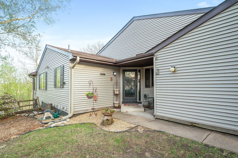 113A South Dr, Circle Pines, MN 55014