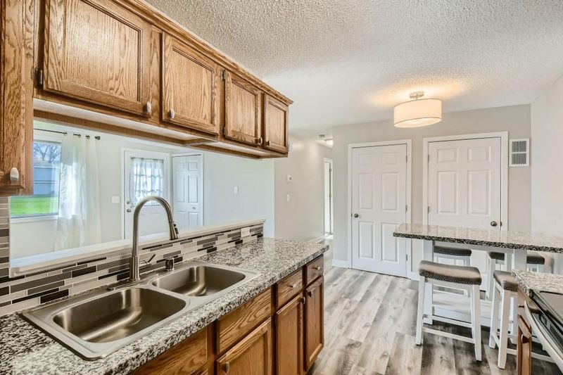 2656 Brookdale Ln, Brooklyn Park, MN 55444