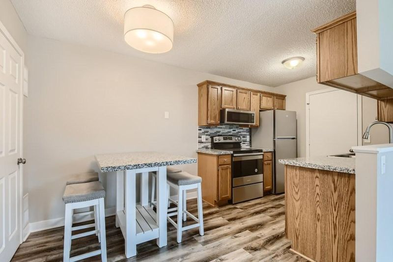 2656 Brookdale Ln, Brooklyn Park, MN 55444