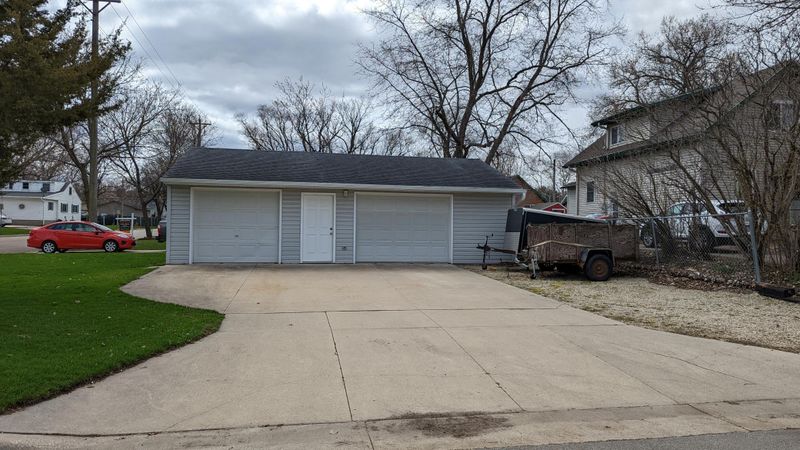 13 19th Ave SW, Rochester, MN 55902
