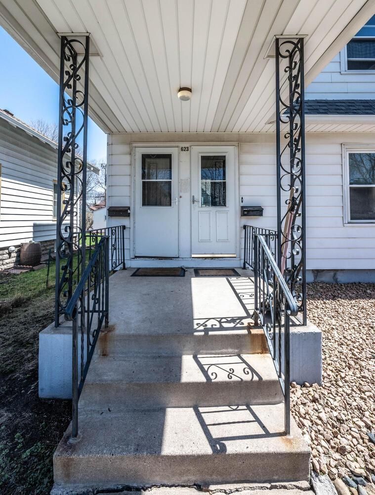 623625 Jackson St NE, Minneapolis, MN 55413