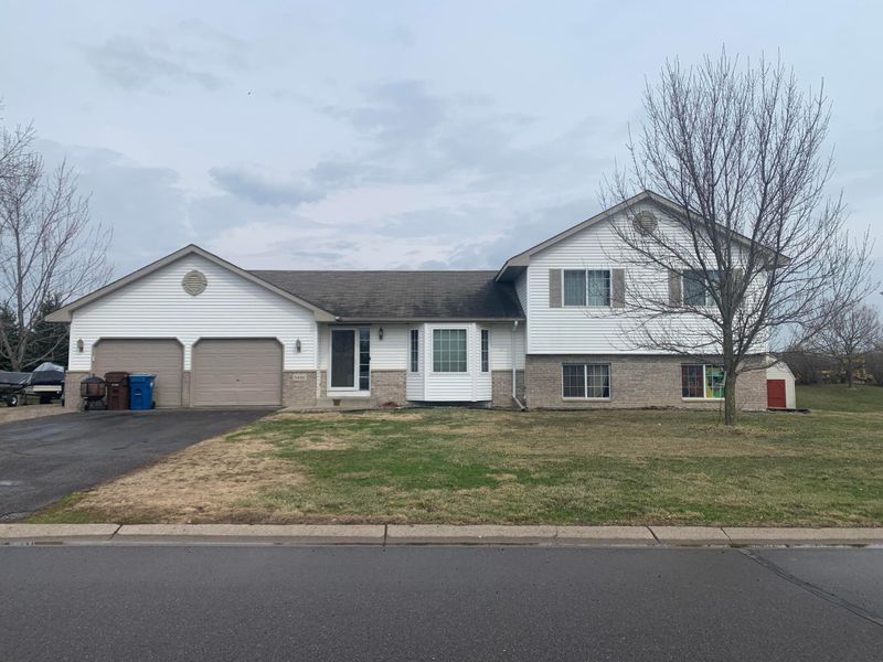 5450 Kalland Ave NE, Albertville, MN 55301