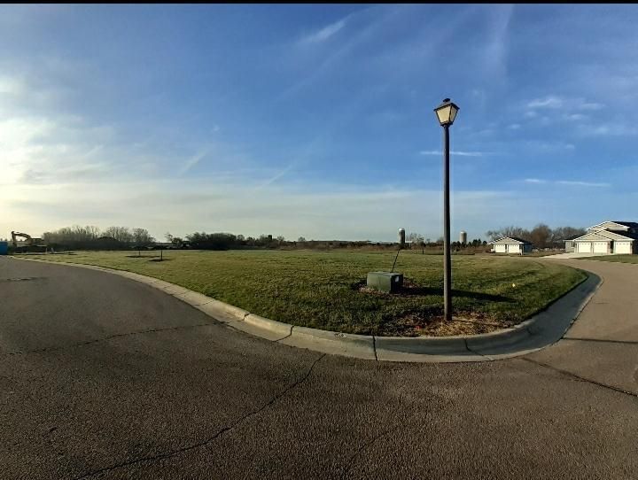 Lot 11 Blk 2 E 5th St, Green Isle, MN 55338