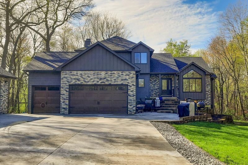 2656 158th Ave NE, Ham Lake, MN 55304