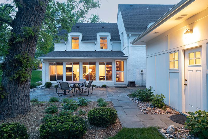 2801 Glenhurst Ave, Saint Louis Park, MN 55416