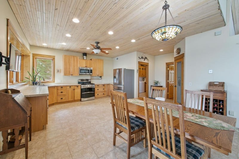 6036 Desoto Ave NW, Maple Lake, MN 55358