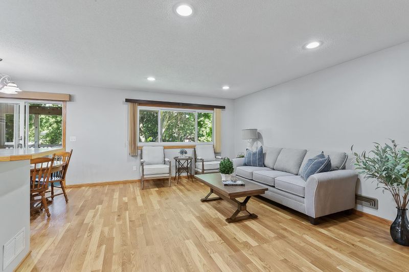 10654 104th Ave N, Maple Grove, MN 55369