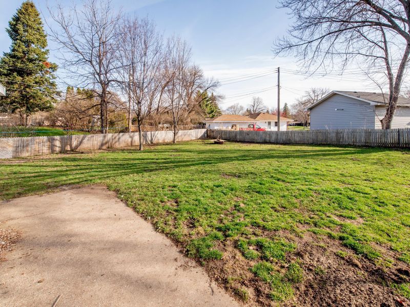 6382 83rd St S, Cottage Grove, MN 55016