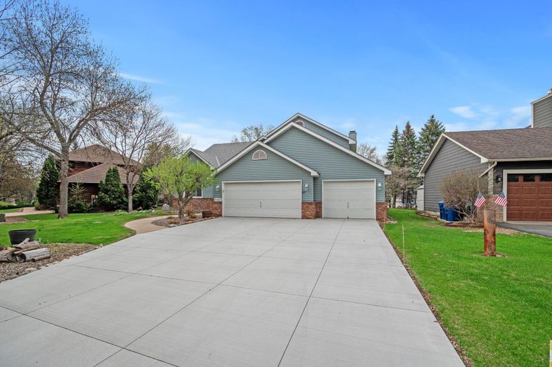 9947 Elm Creek Trl N, Champlin, MN 55316