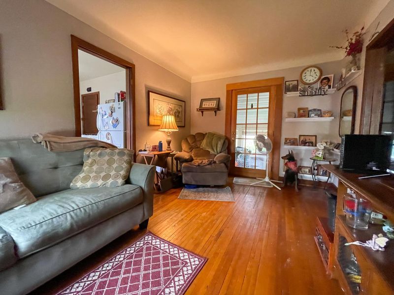 1572 Arlington Ave E, Saint Paul, MN 55106