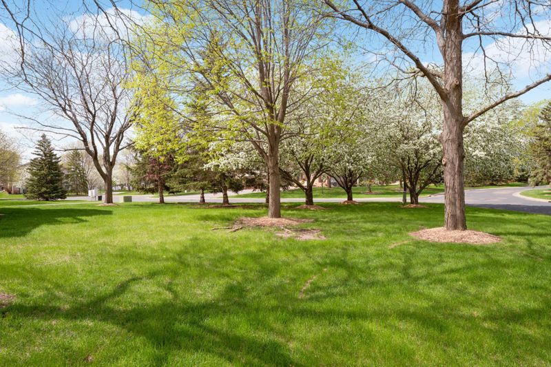 12793 84th Ave N, Maple Grove, MN 55369