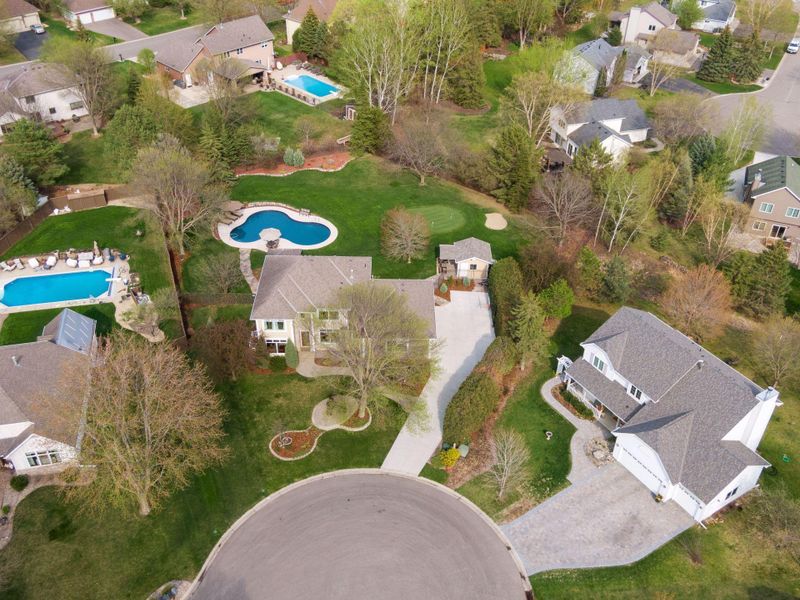 1109 Timber Cir, Chaska, MN 55318