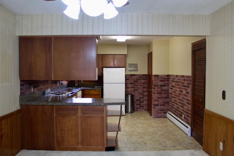 713 N Blue Mound Ave, Luverne, MN 56156