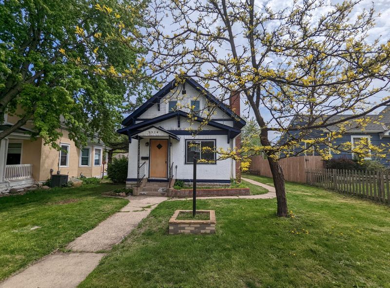 3914 Aldrich Ave N, Minneapolis, MN 55412