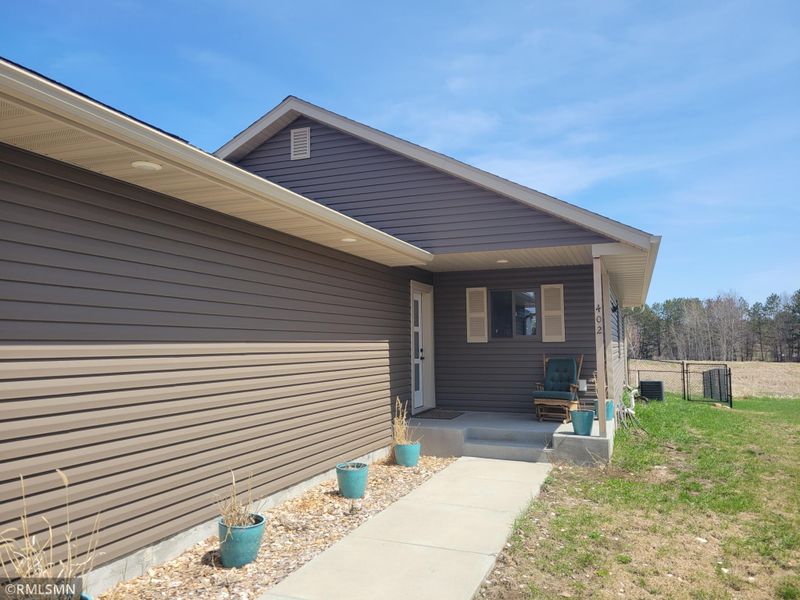 402 Cardinal St, Mora, MN 55051