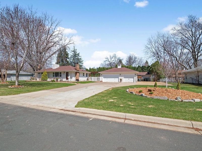 8725 Fremont Ave S, Bloomington, MN 55420