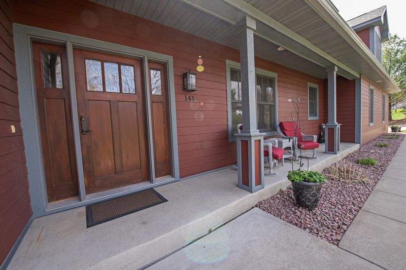 141 E Garvin Heights Rd, Winona, MN 55987