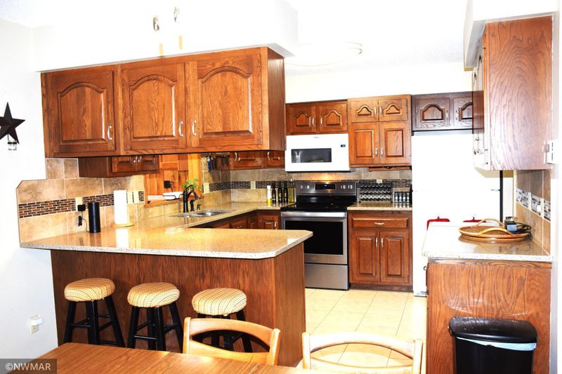 3128 Acorn Ln NE, Bemidji, MN 56601