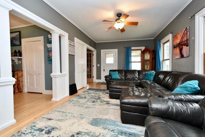 501 E 5th St, Winona, MN 55987