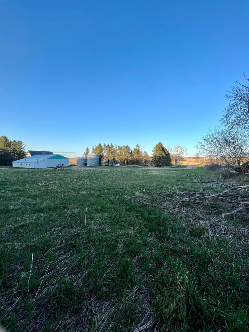 26503 245th Ave, Fountain, MN 55935