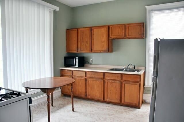 550 W King St, Winona, MN 55987