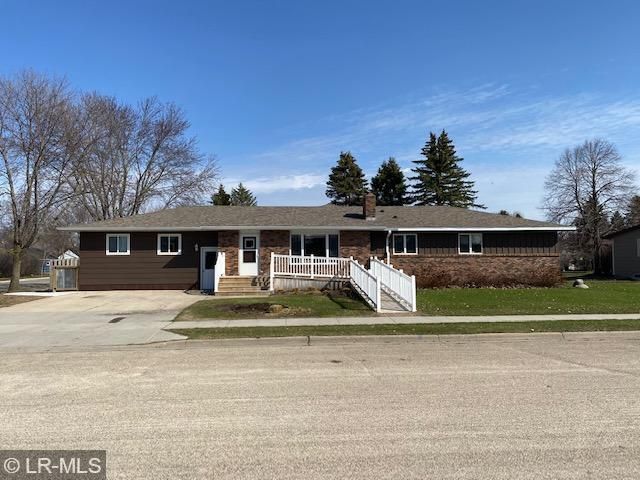 701 3rd Ave SW, Perham, MN 56573