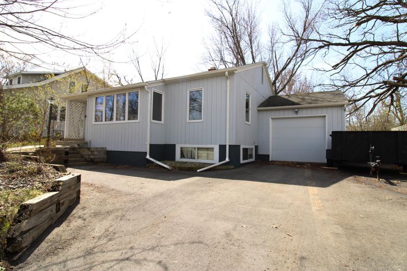 412 6th Ave E, Alexandria, MN 56308
