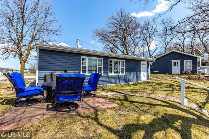 51674 County Highway 9, Pelican Rapids, MN 56572