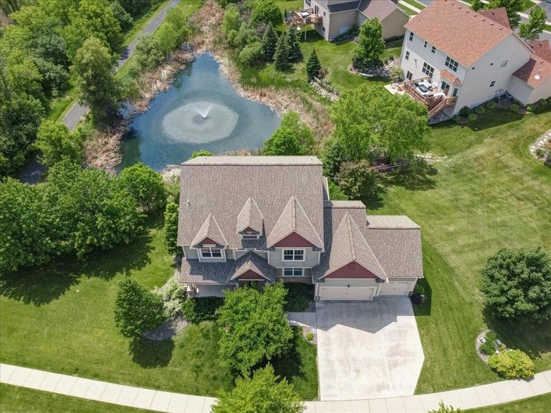 6331 Fountain Ln N, Maple Grove, MN 55311
