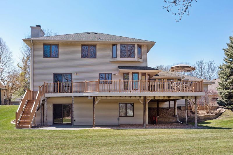 10028 Highview Ct, Champlin, MN 55316