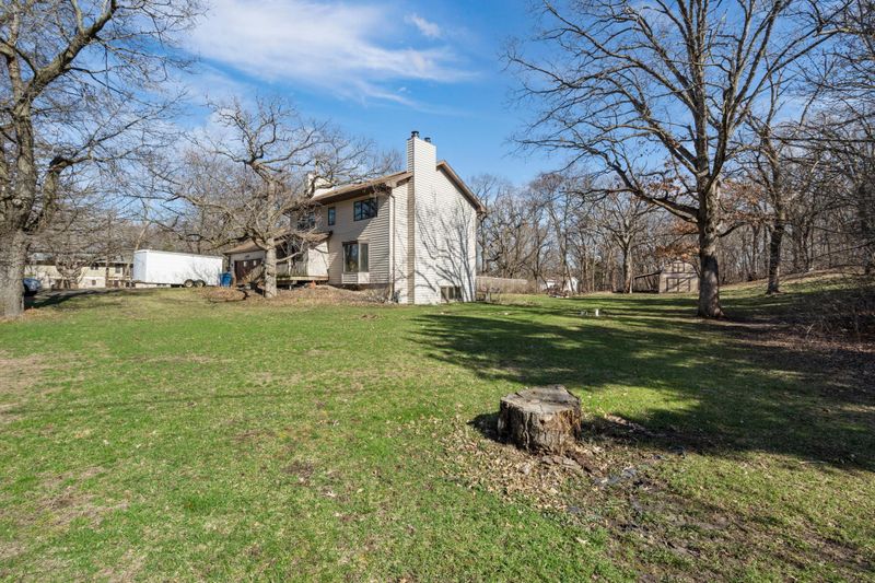 1901 W 155th St, Burnsville, MN 55306