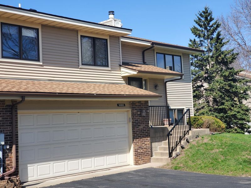 14865 Lower Endicott Way, Apple Valley, MN 55124
