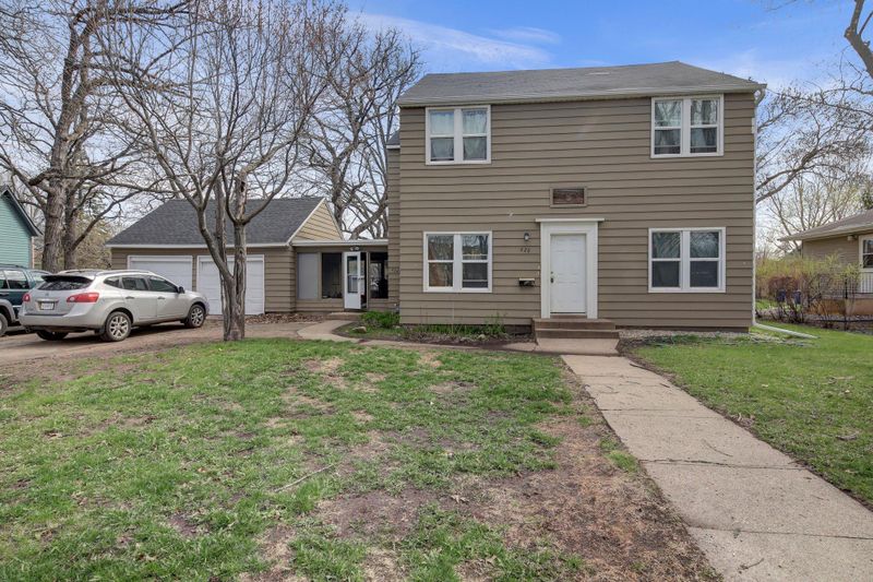 420 4th Ave NE, Saint Cloud, MN 56304