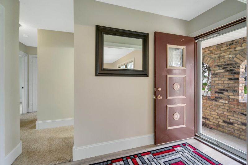 10324 Yukon St NW, Coon Rapids, MN 55433