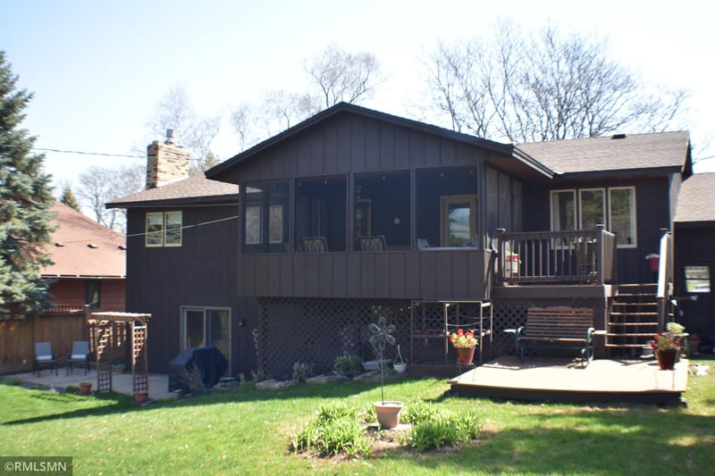 4000 Macalaster Dr NE, Saint Anthony, MN 55421