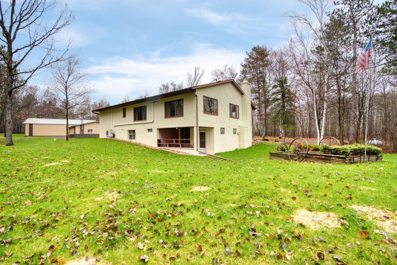 26914 Groningen Rd, Sandstone, MN 55072
