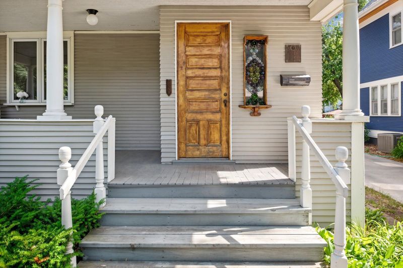 1611 W 32nd St, Minneapolis, MN 55408