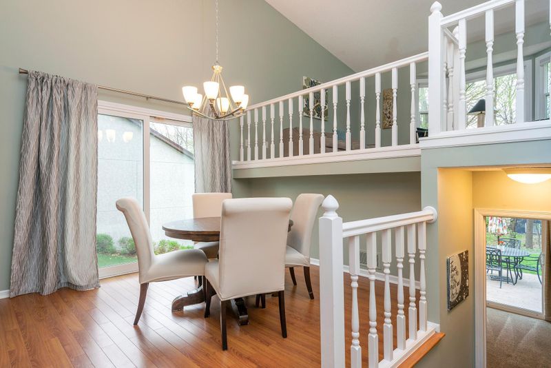 7093 Xenium Ln N, Maple Grove, MN 55311