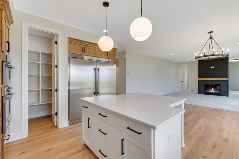 2600 Isabelle Dr, Chanhassen, MN 55386
