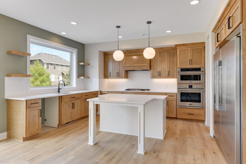 2600 Isabelle Dr, Chanhassen, MN 55386