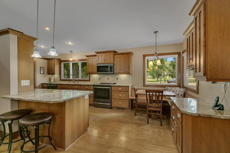 22105 Fenway Rd, Cold Spring, MN 56320