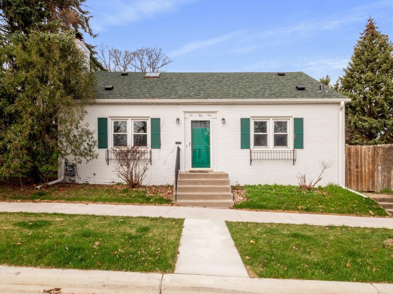 651 Syndicate St S, Saint Paul, MN 55116