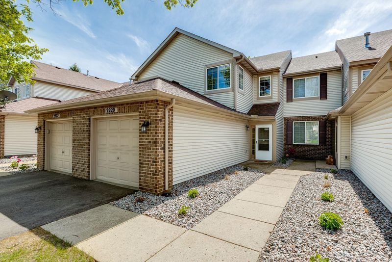 2220 Water Lilly Ln #605, Eagan, MN 55122
