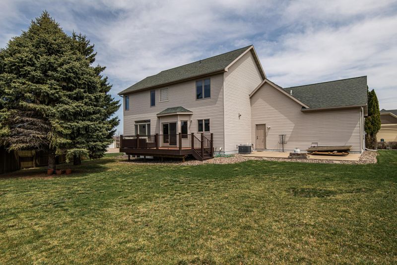 2640 Kathleen Ln NE, Rochester, MN 55906