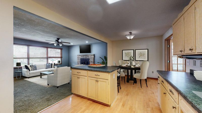 3048 15th Ave NW, Rochester, MN 55901