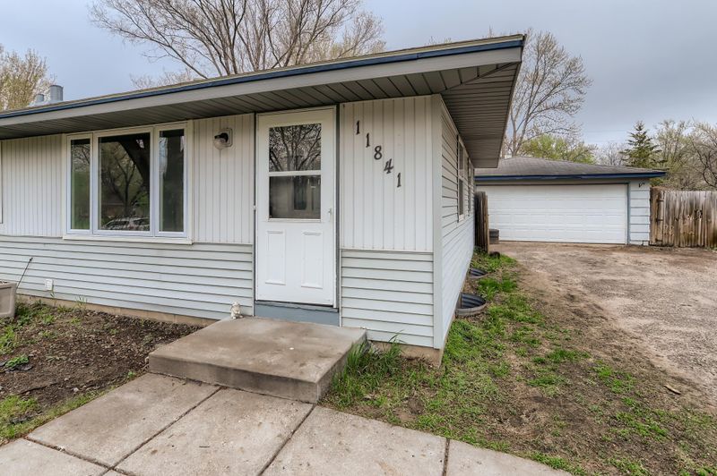 11841 Larch St NW, Coon Rapids, MN 55448