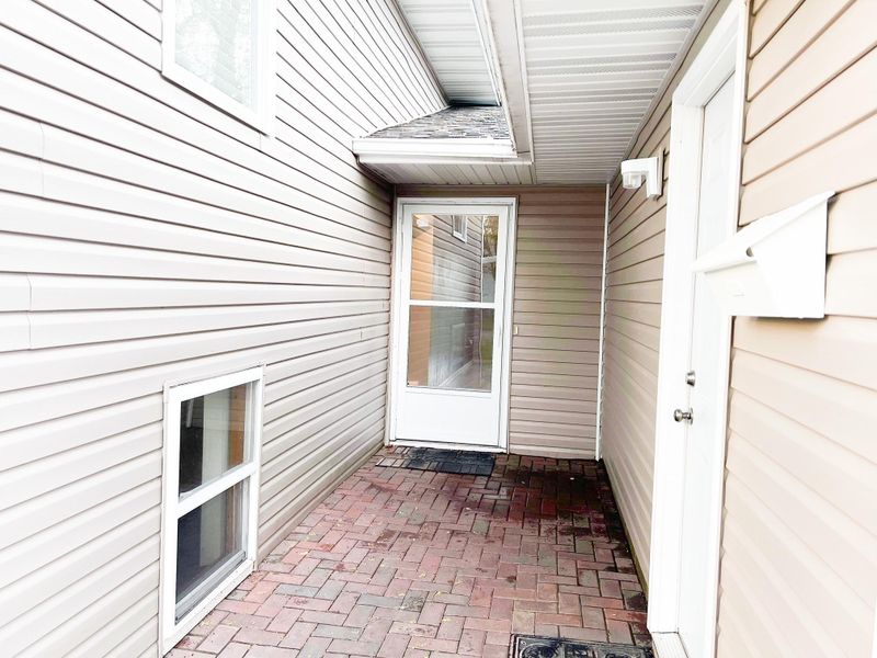 418 8th Ave, Worthington, MN 56187