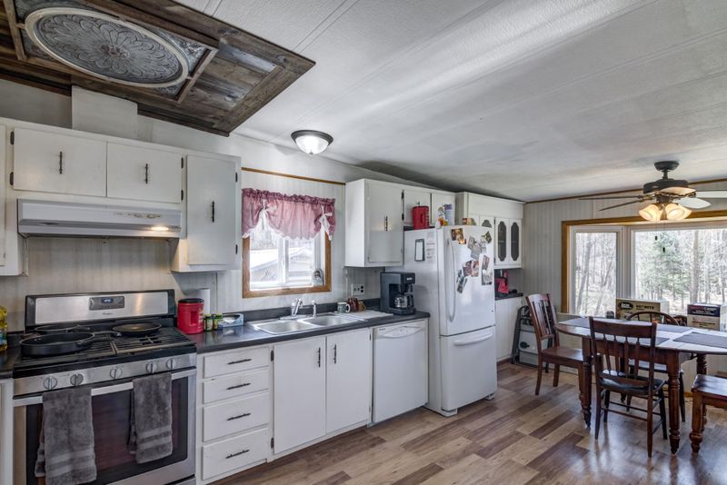 W10075 101 Trl, Ladysmith, WI 54848